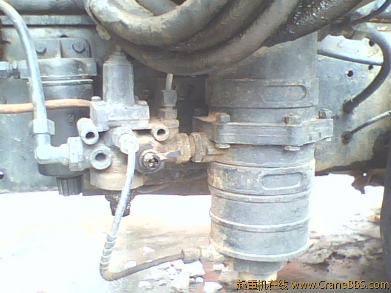 加装排气和干燥瓶