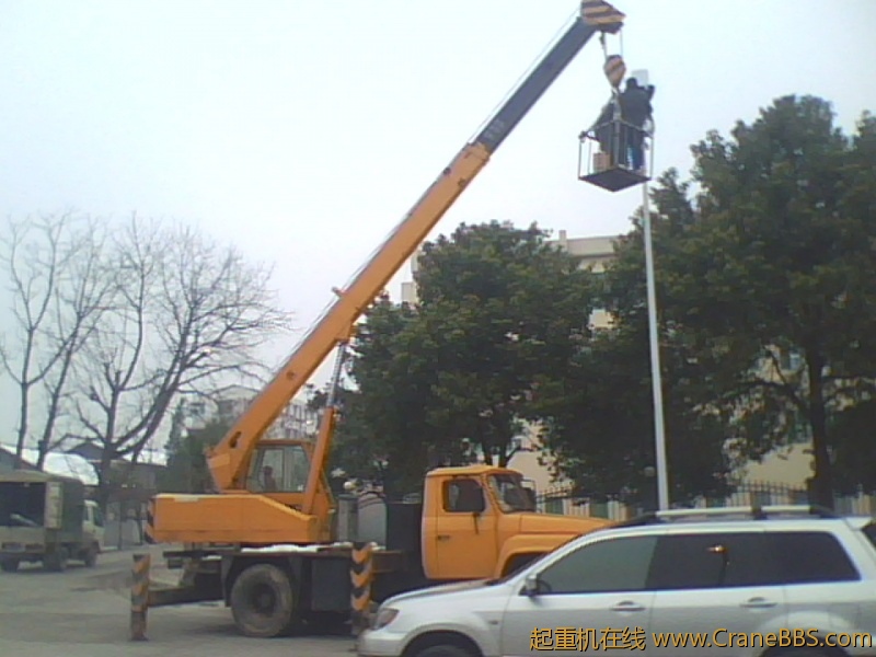 IMG0102A.jpg
