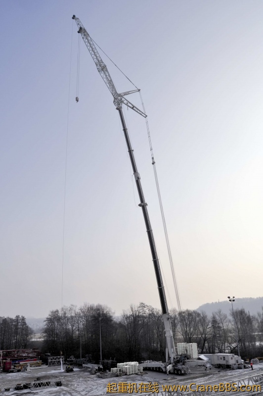Terex AC 1000.JPG