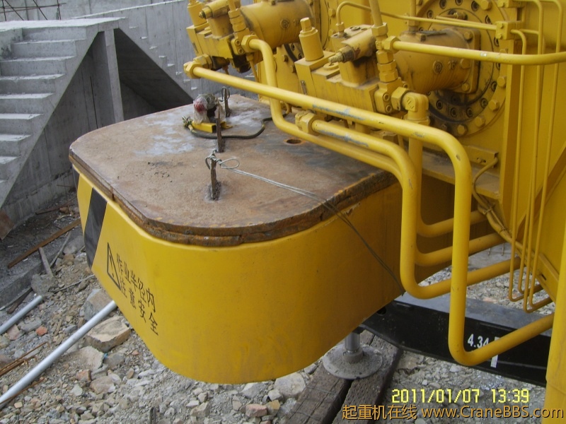 SV100894.JPG