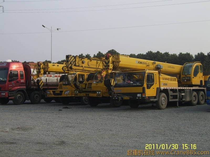 SV100899.JPG