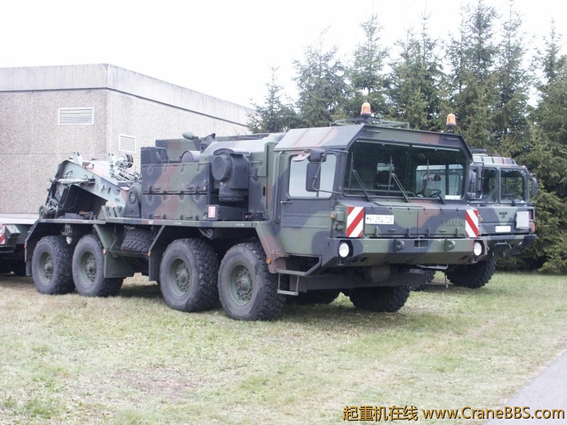 后面才是MAN，它们两的楼子有所不同