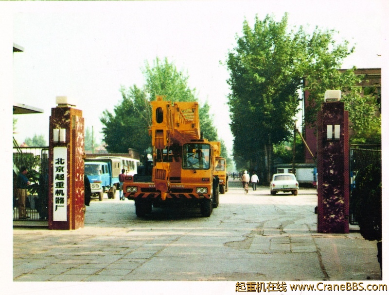 工厂大门 副本副本.jpg