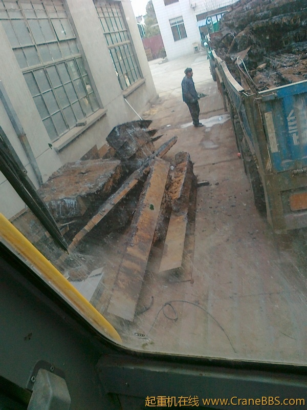20110214585.jpg