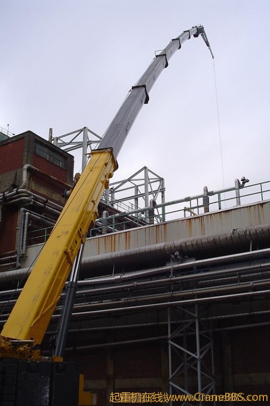 coolest-mobile-crane-20.jpg