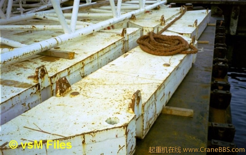 WeesJanVan_CC-PC4200_010.jpg