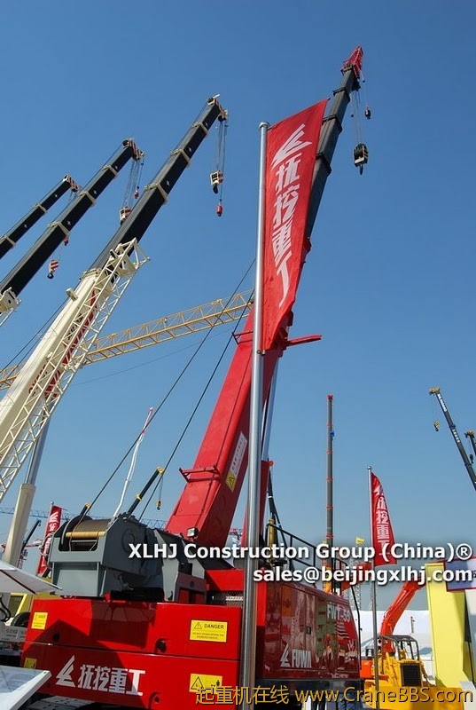 FUWA_FWT-55_crawler_crane_5.jpg