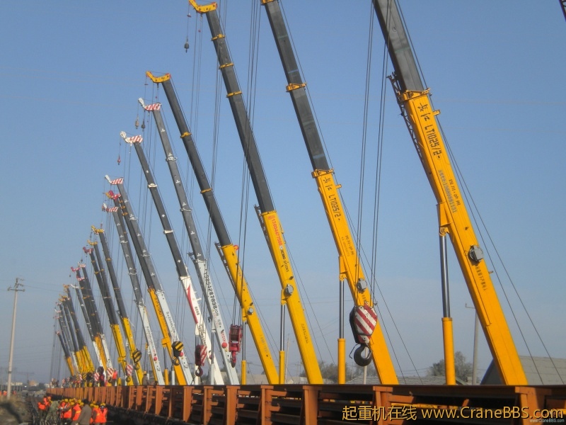 吊车大阅兵 9.jpg