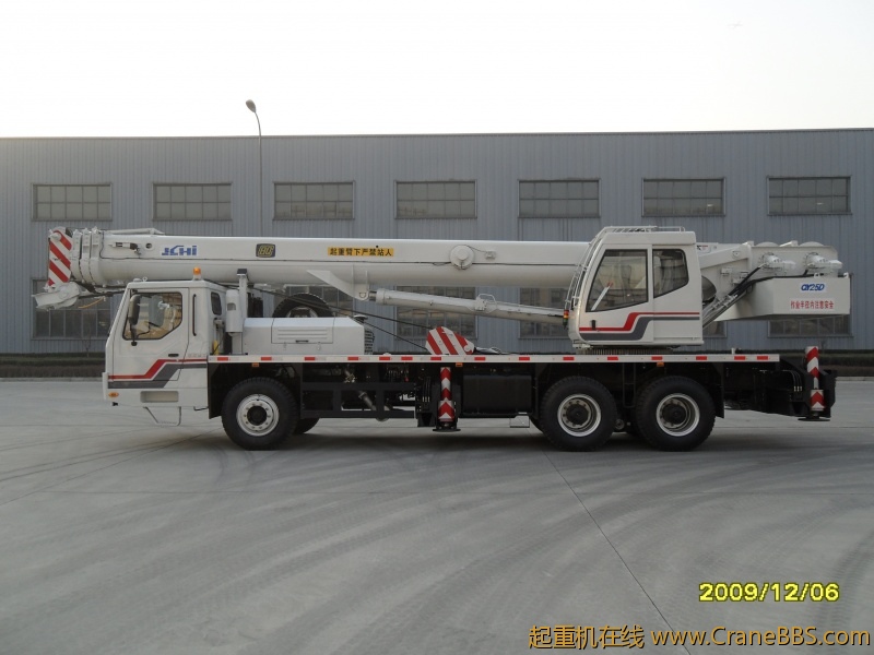 京城重工QY25D汽车起重机1.JPG