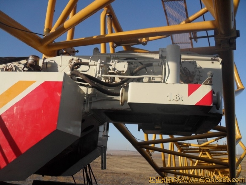 徐工知道这是限量版，故意就给你砸了。让你在得色