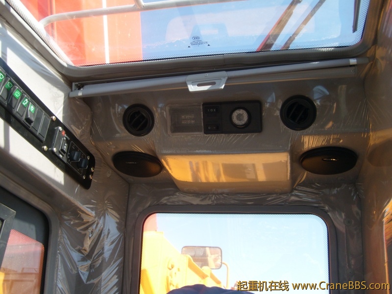 S7301527.JPG