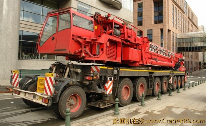 GROVE GMK 7450   zondag 29-03-2009   DSC.JPG