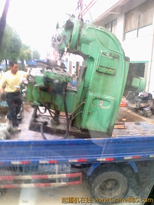 201106112067.jpg