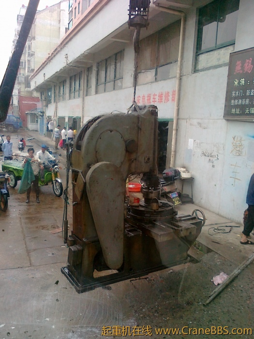 201106112072.jpg