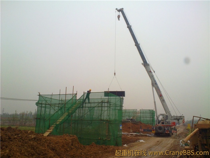20110413479_副本.jpg