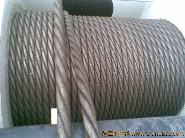 中联25V5第2代产品钢丝绳磨损厉害