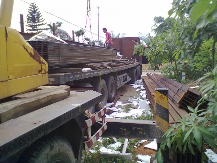 旋转 20110622430.jpg