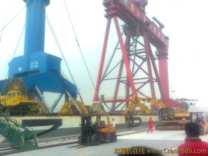DEMAG0322.jpg