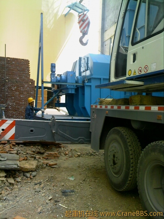 旋转 110413A000.jpg