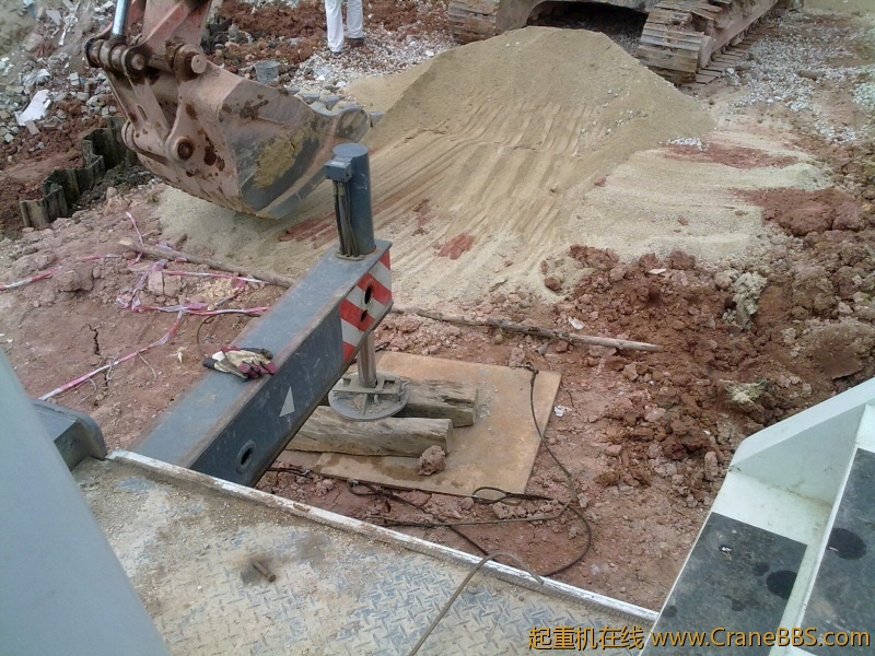 20110808983.jpg