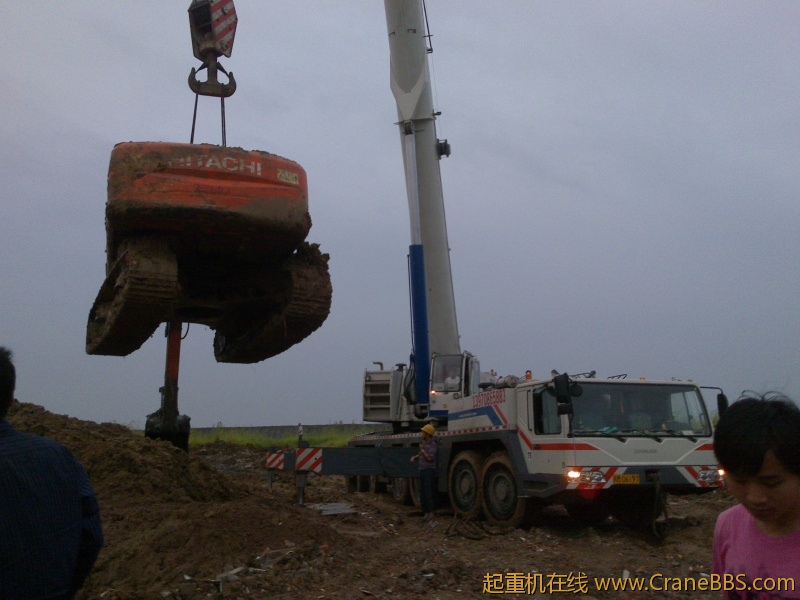 20110830265_2.jpg