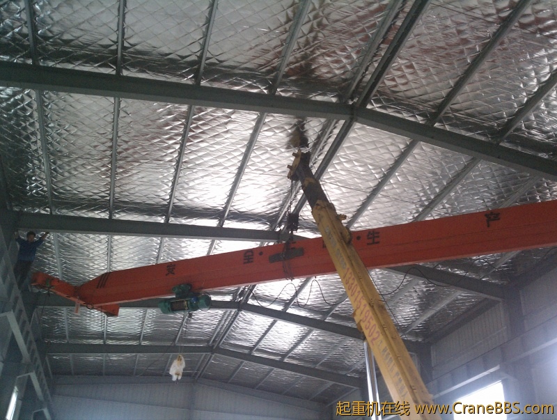 上行车。高度还不错