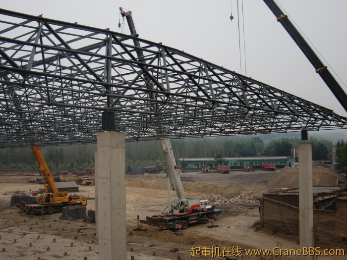 三一52，中联50，徐工80