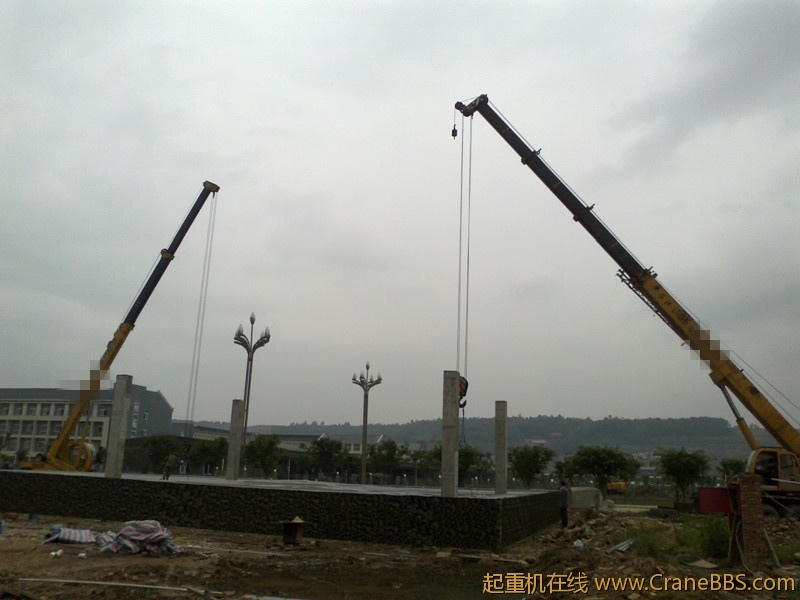 20111003130_副本.jpg