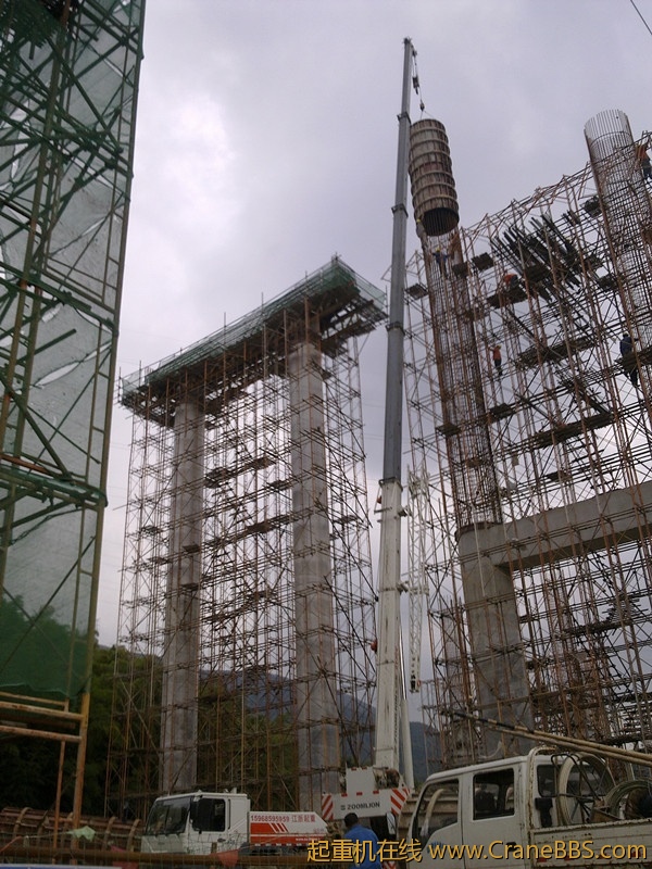 20111028360_副本.jpg