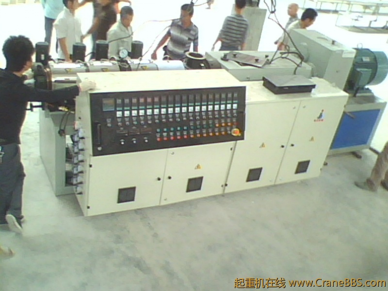 这个设备有4吨多