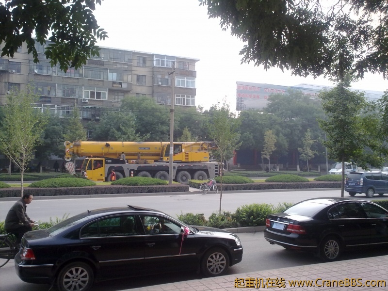 中油二建特雷克斯200吨