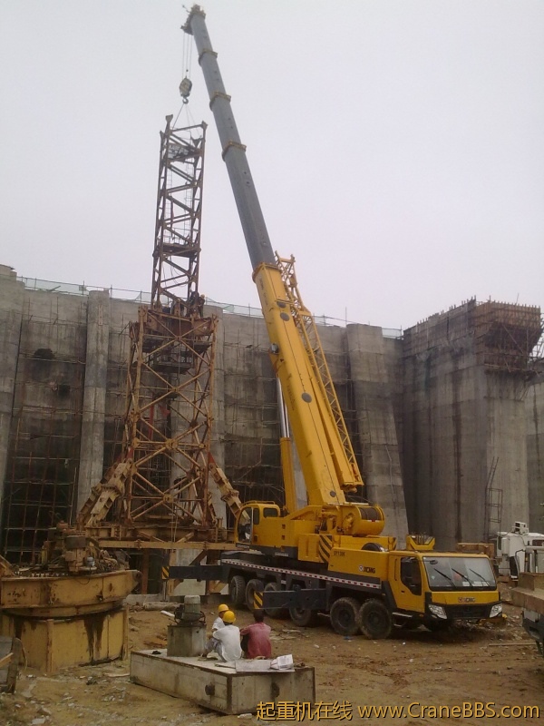 就是吊这个900的塔吊