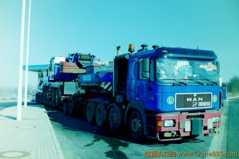 crane transport 07-3.JPG
