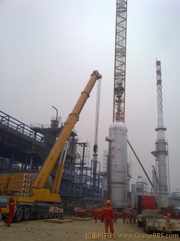 兰州石化公司300万吨/年柴油加氢装置标志性设备