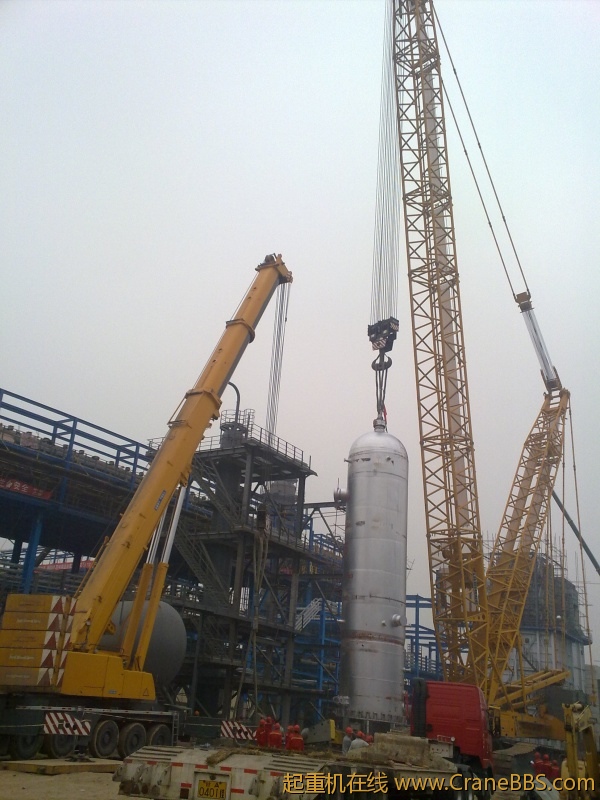 兰州石化公司300万吨/年柴油加氢装置标志性设备