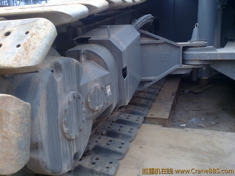 中石油第二建设公司利勃海尔750 