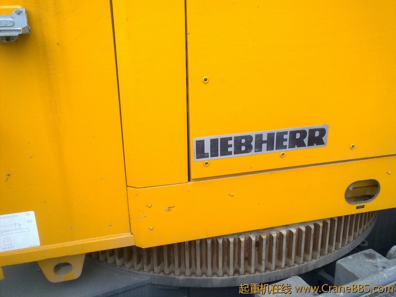 中石油第二建设公司利勃海尔750 