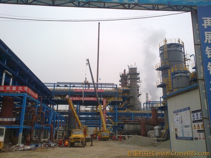 中石油第二建设公司利勃海尔750 