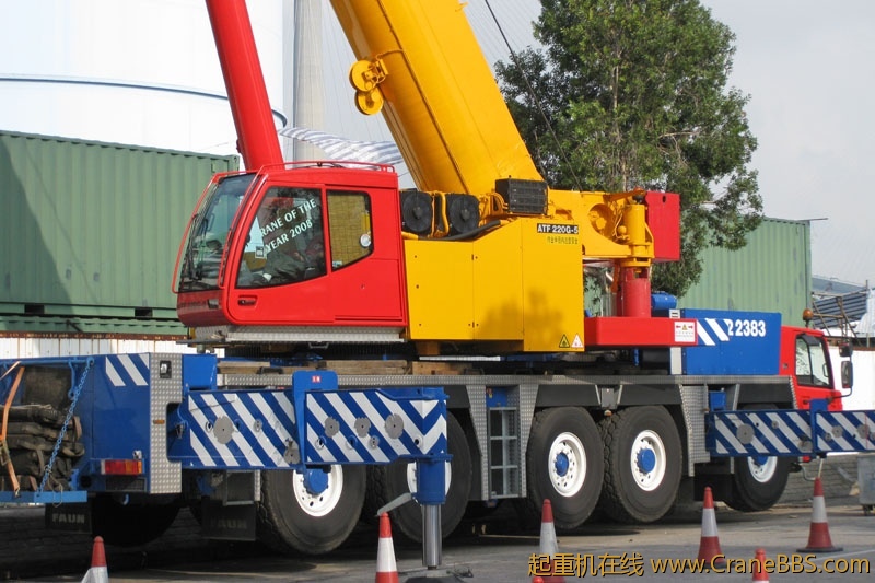 2010101116_G.jpg
