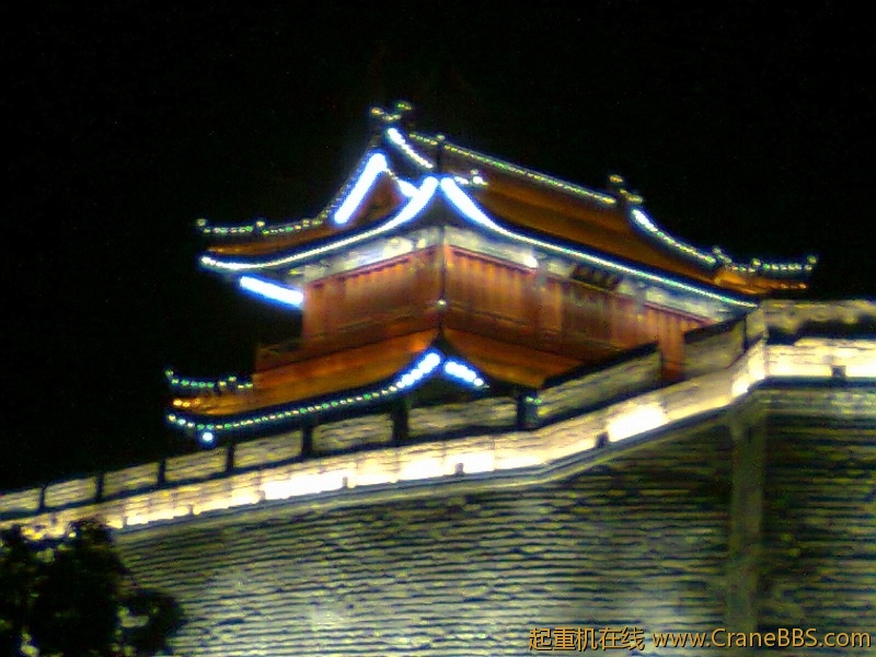 荆州东门城楼。