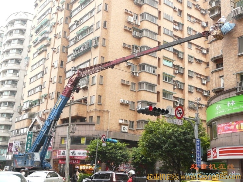 p1020826tl9.jpg