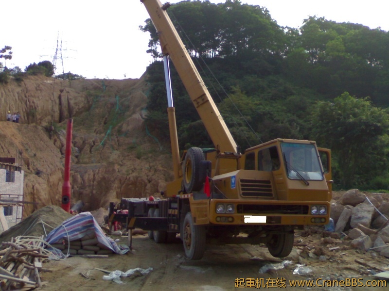 漆面开裂了不少