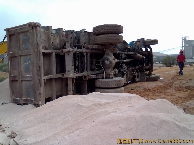 亲  看着你倒下也无能为力