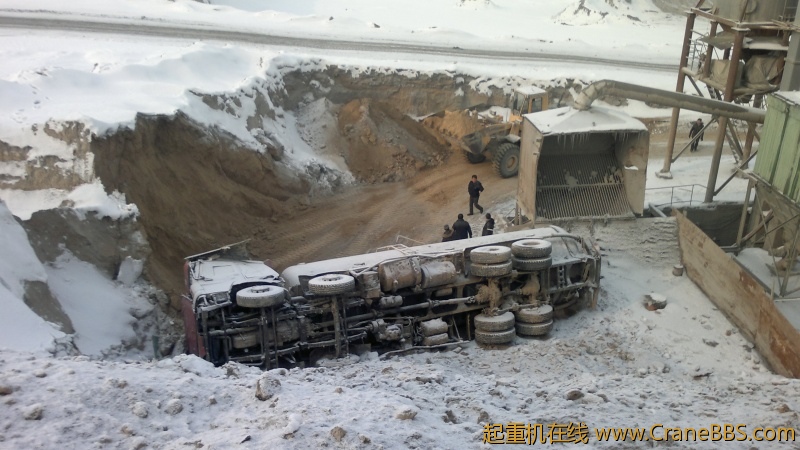 20120227351.jpg