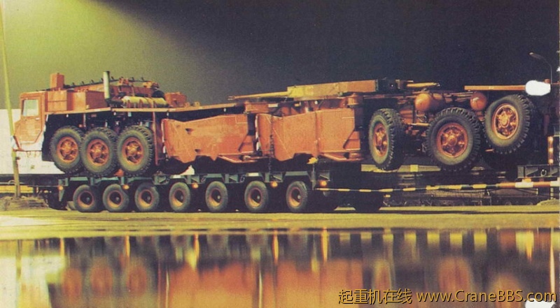 crane transport demag hc500.jpg