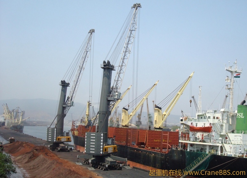 Liebherr%20Crane.jpg