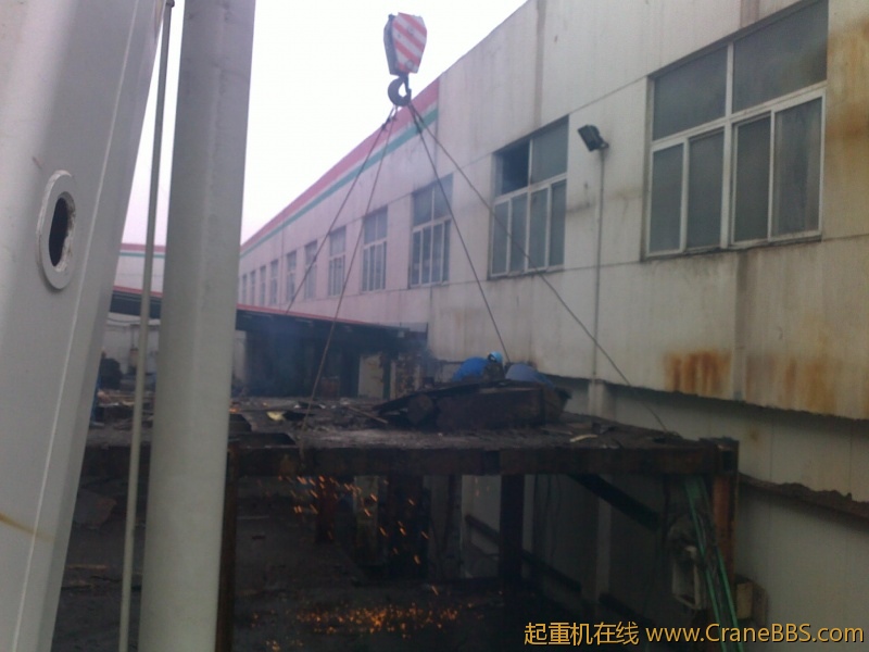 20120305479.jpg