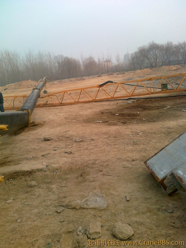20120112642.jpg