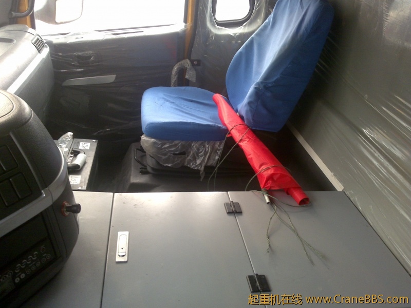 20120203374.jpg