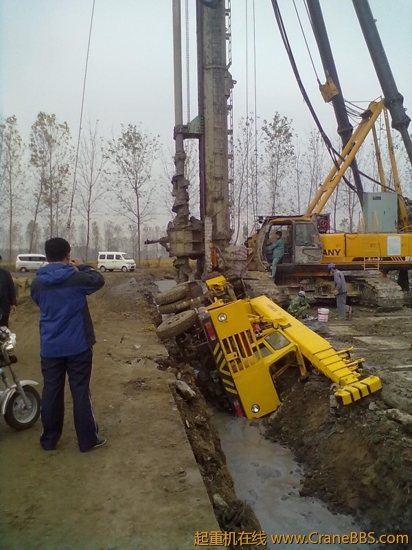 20111104096[1].jpg.thumb.jpg